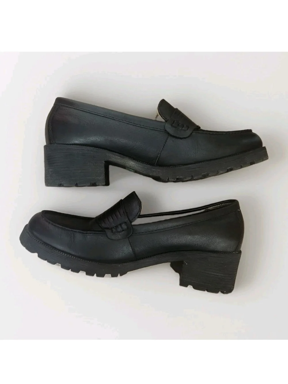 Y2K Eastland Newbury Leather Penny Loafers Black 9M Chunky Heel Dark Academia